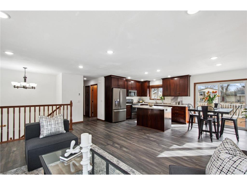 701 S Gilman Avenue Litchfield MN 55355 6688053 image1