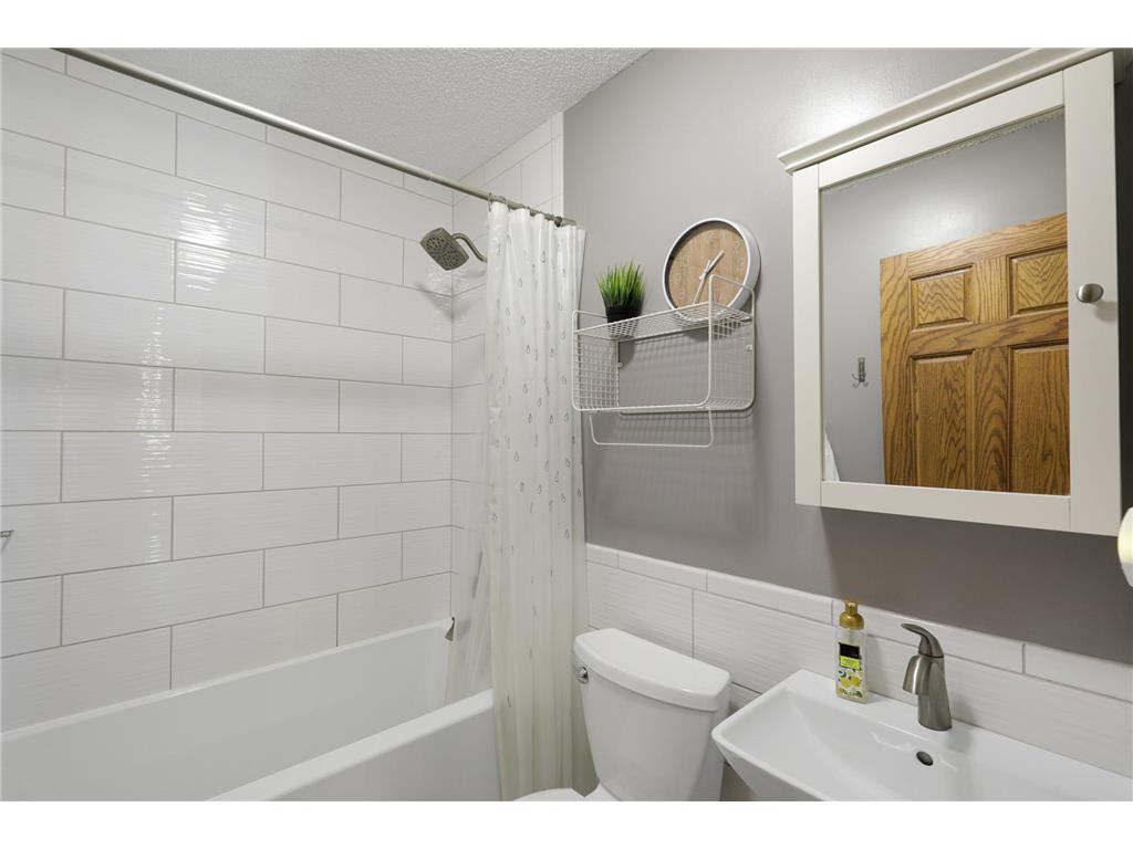 701 W River Parkway Champlin MN 55316 - Mississippi 7039028 image46