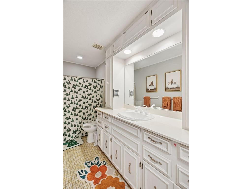 7011 Valley View Road Edina MN 55439 6779878 image30