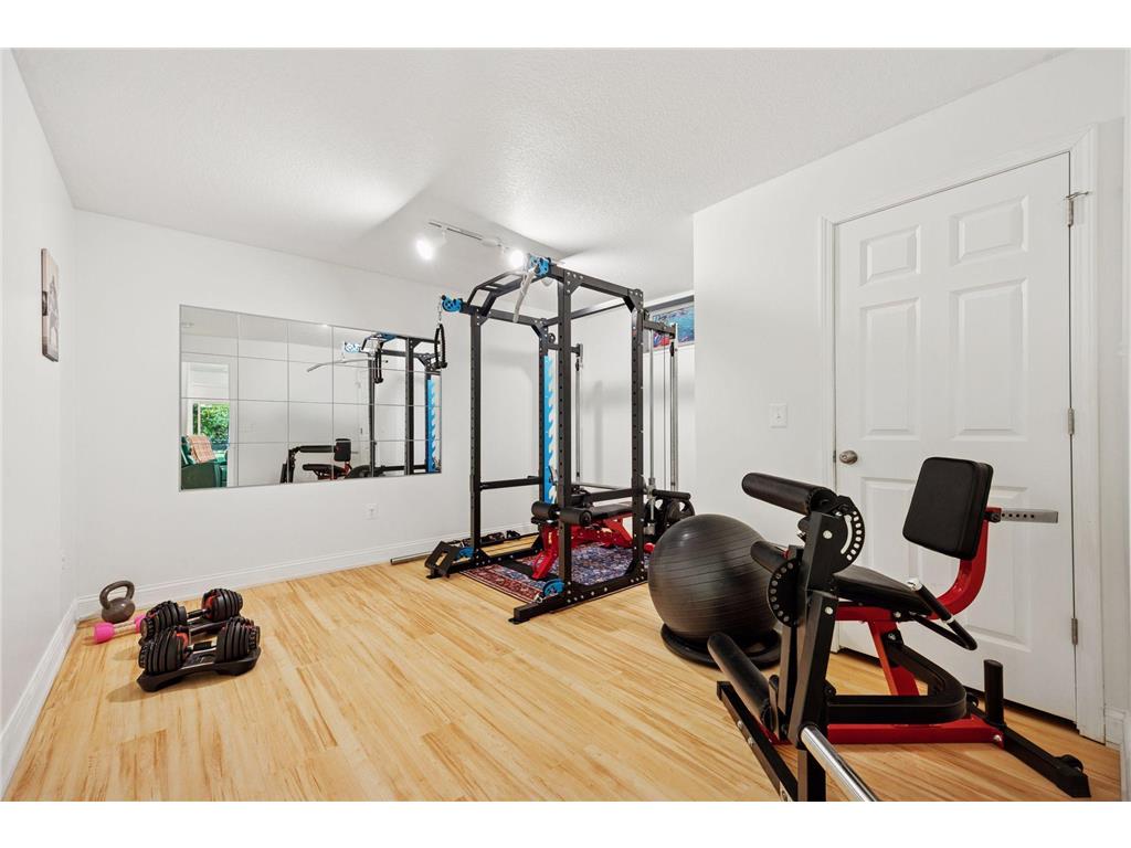 7011 Valley View Road Edina MN 55439 6779878 image32