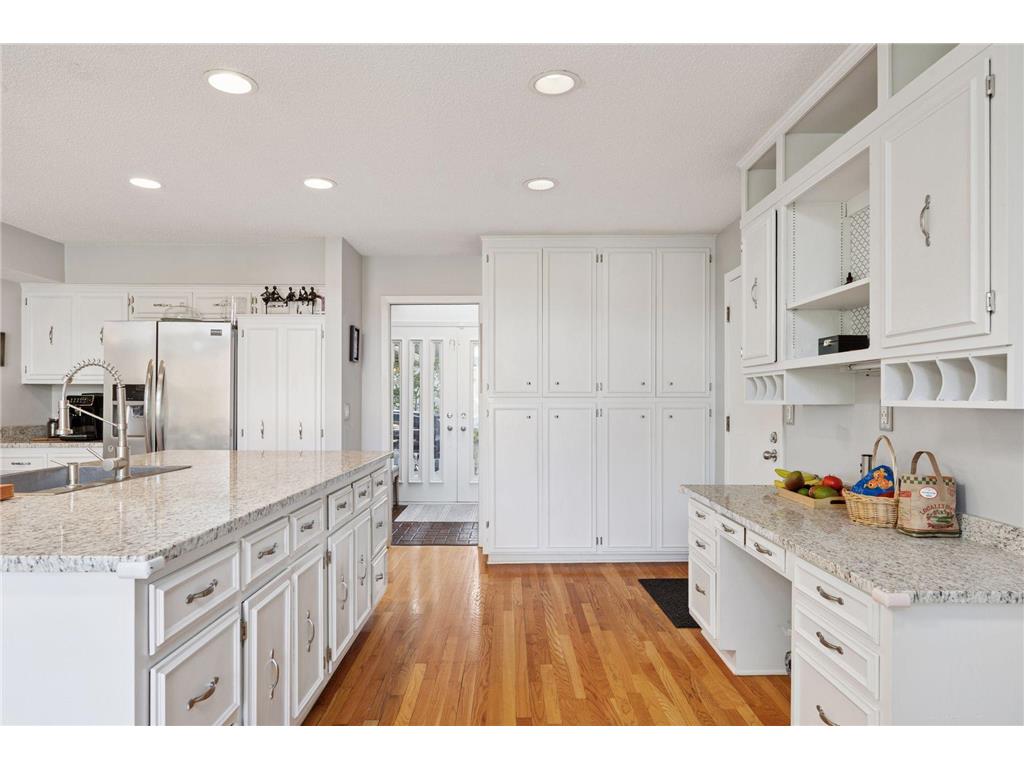 7011 Valley View Road Edina MN 55439 6779878 image7