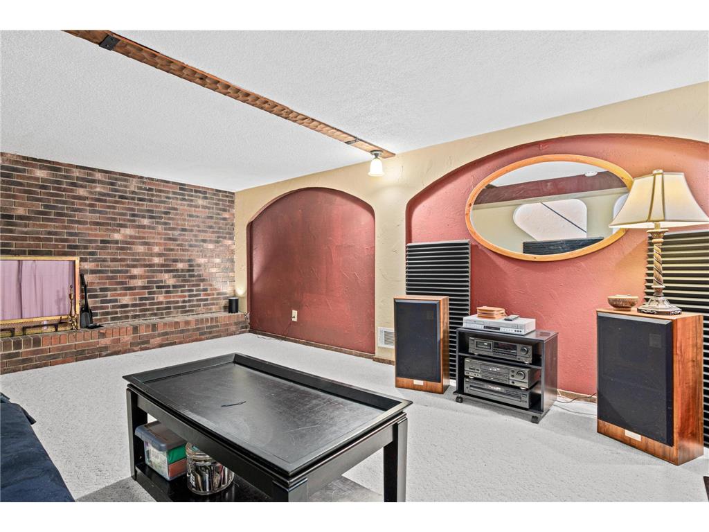 7012 Newton Avenue N Brooklyn Center MN 55430 7071350 image19