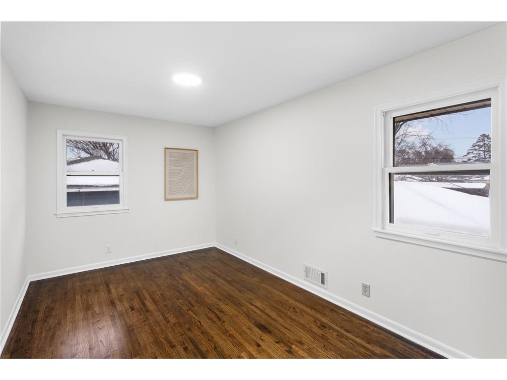 7012 Regent Avenue N Brooklyn Center MN 55429 7017378 image16