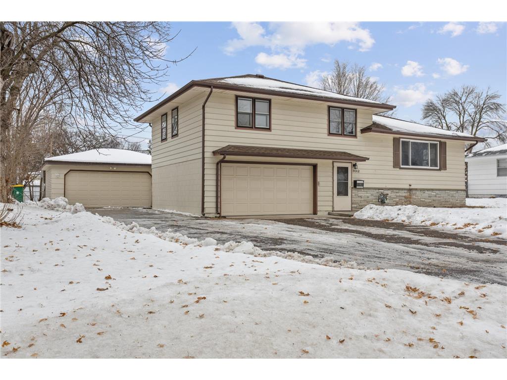 7012 Regent Avenue N Brooklyn Center MN 55429 7017378 image23