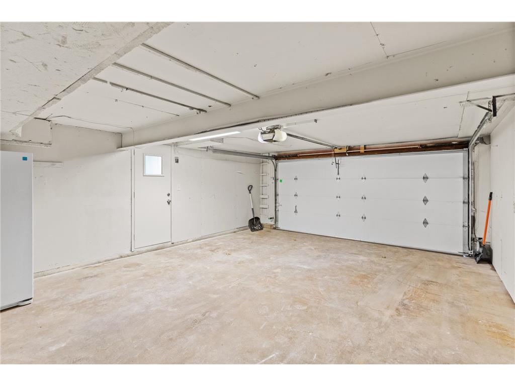 7012 Regent Avenue N Brooklyn Center MN 55429 7017378 image27