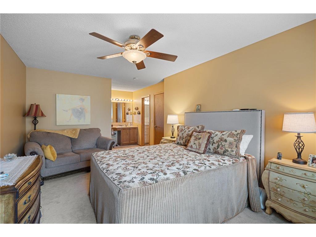 7012 W 84th Street Circle Bloomington MN 55438 7053382 image13