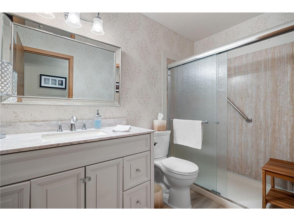 7012 W 84th Street Circle Bloomington MN 55438 7053382 image14