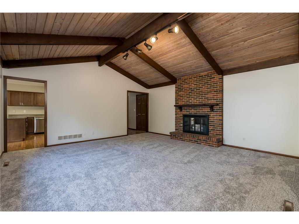 7013 Da Mar Estate, Washington Twp, MN, 56082 MLS 6625999 Edina Realty