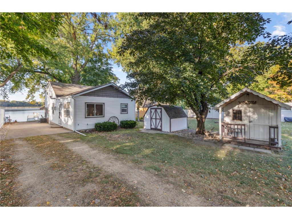 7014 Laura Lane Saint Peter MN 56082 - Washington 6611852 image1