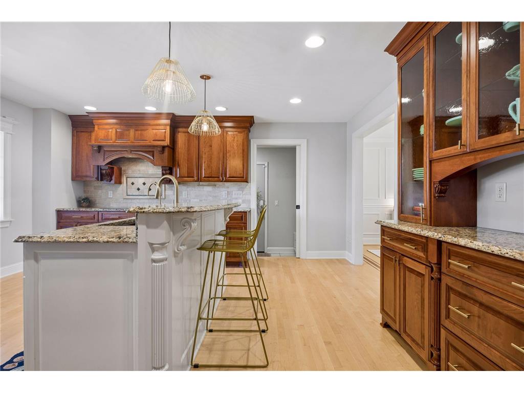 7015 Lanham Lane Edina MN 55439 7042308 image16