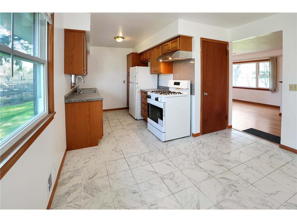 7016 Oliver Circle N Brooklyn Center MN 55430 7078284 image11