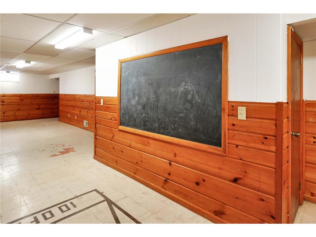 7016 Oliver Circle N Brooklyn Center MN 55430 7078284 image17