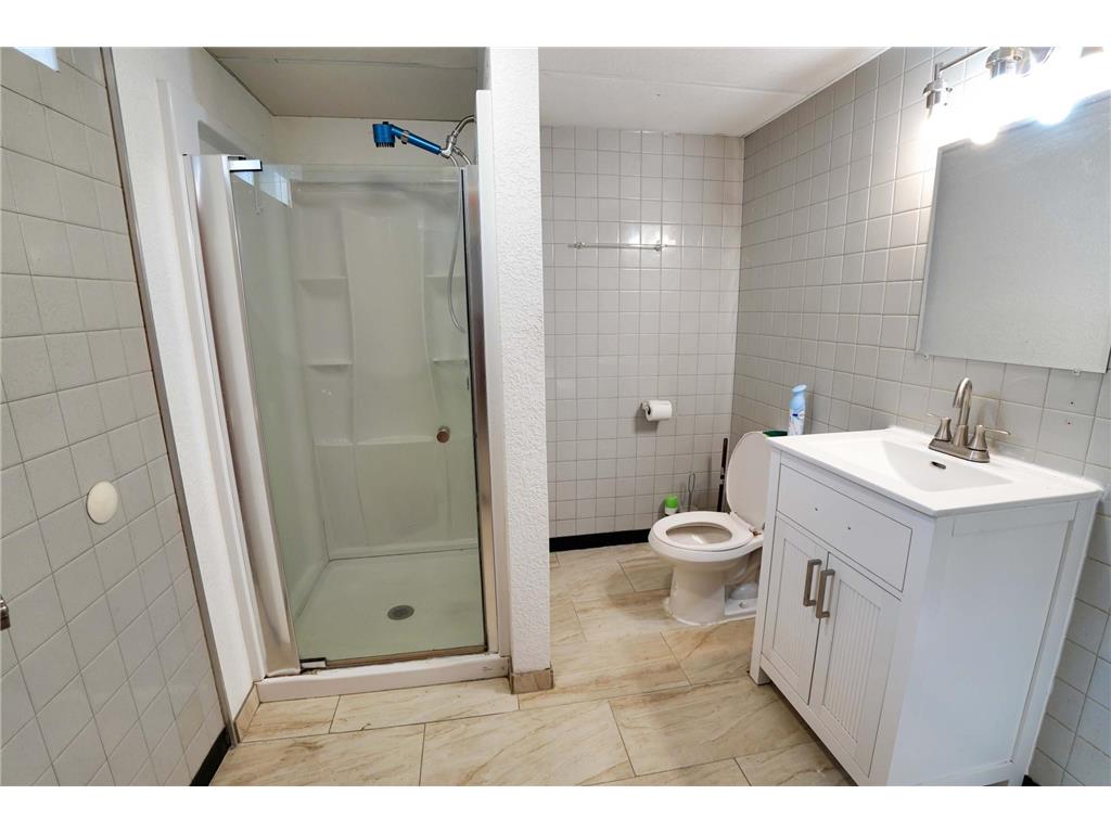7016 Oliver Circle N Brooklyn Center MN 55430 7078284 image19