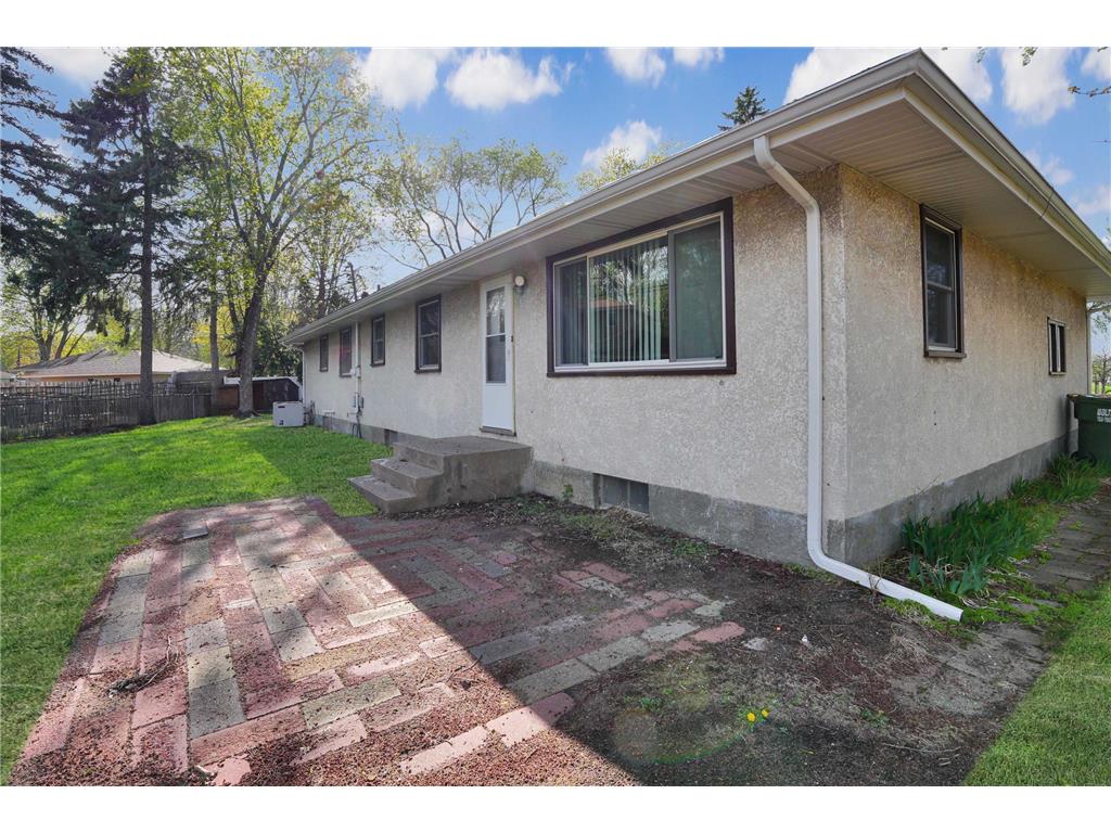 7016 Oliver Circle N Brooklyn Center MN 55430 7078284 image23