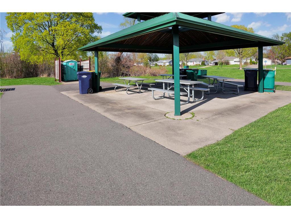 7016 Oliver Circle N Brooklyn Center MN 55430 7078284 image33
