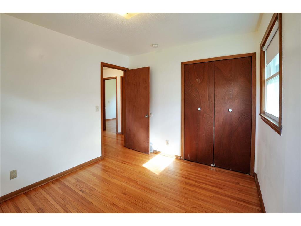 7016 Oliver Circle N Brooklyn Center MN 55430 7078284 image8
