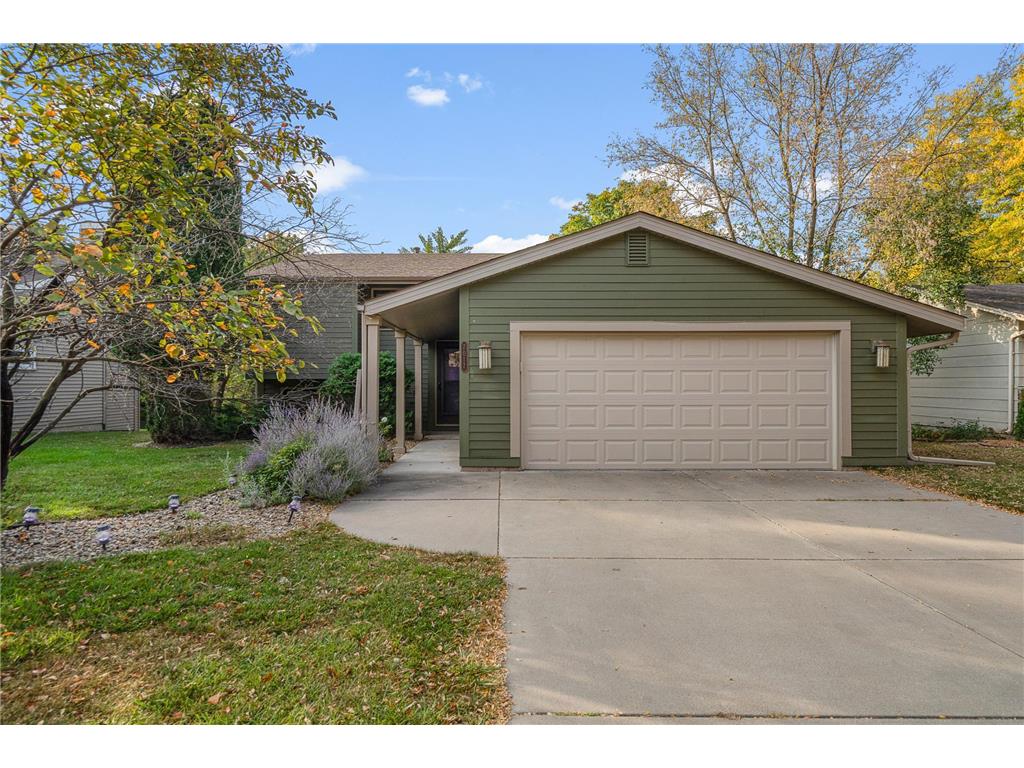 7017 Springhill Circle Eden Prairie MN 55346 6616605 image1