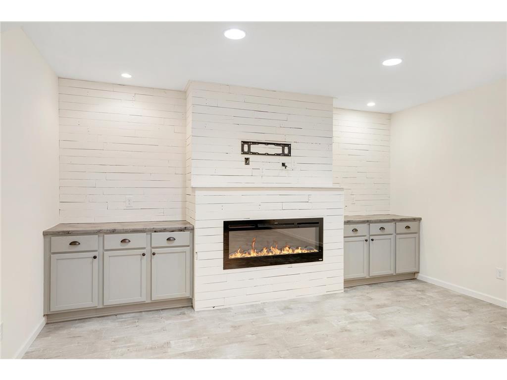 7018 15th Street N Oakdale MN 55128 7065126 image41