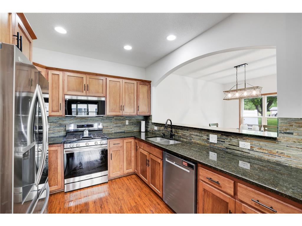 7018 15th Street N Oakdale MN 55128 7065126 image6