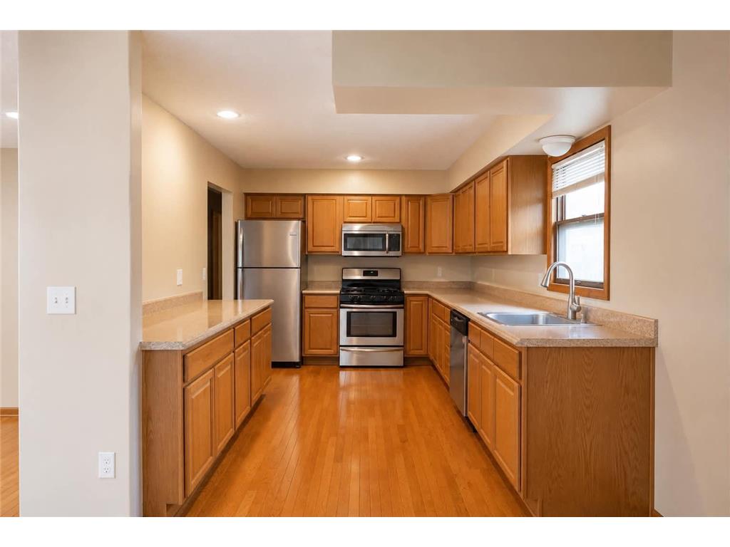 7018 James Avenue N Brooklyn Center MN 55430 7049029 image7
