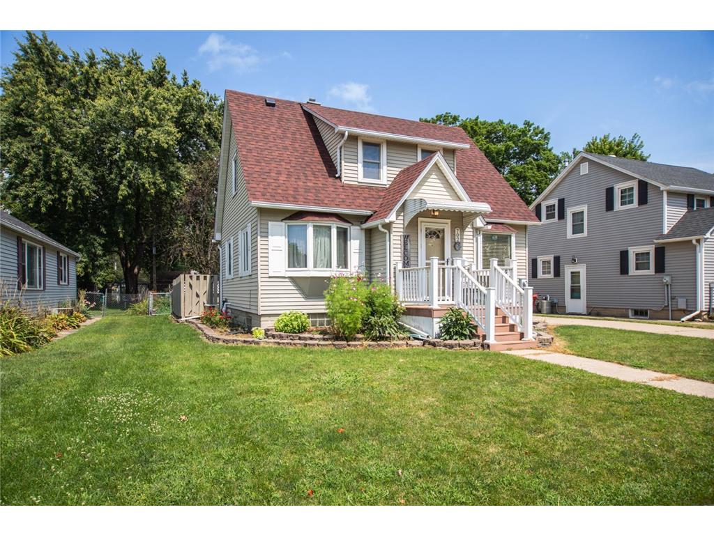 702 12th Avenue NW Austin MN 55912 6601946 image1