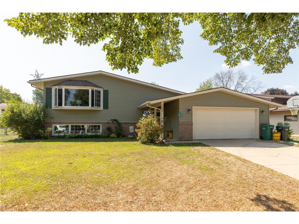 702 16 1/2 Street SE Rochester MN 55904 6423611 image1