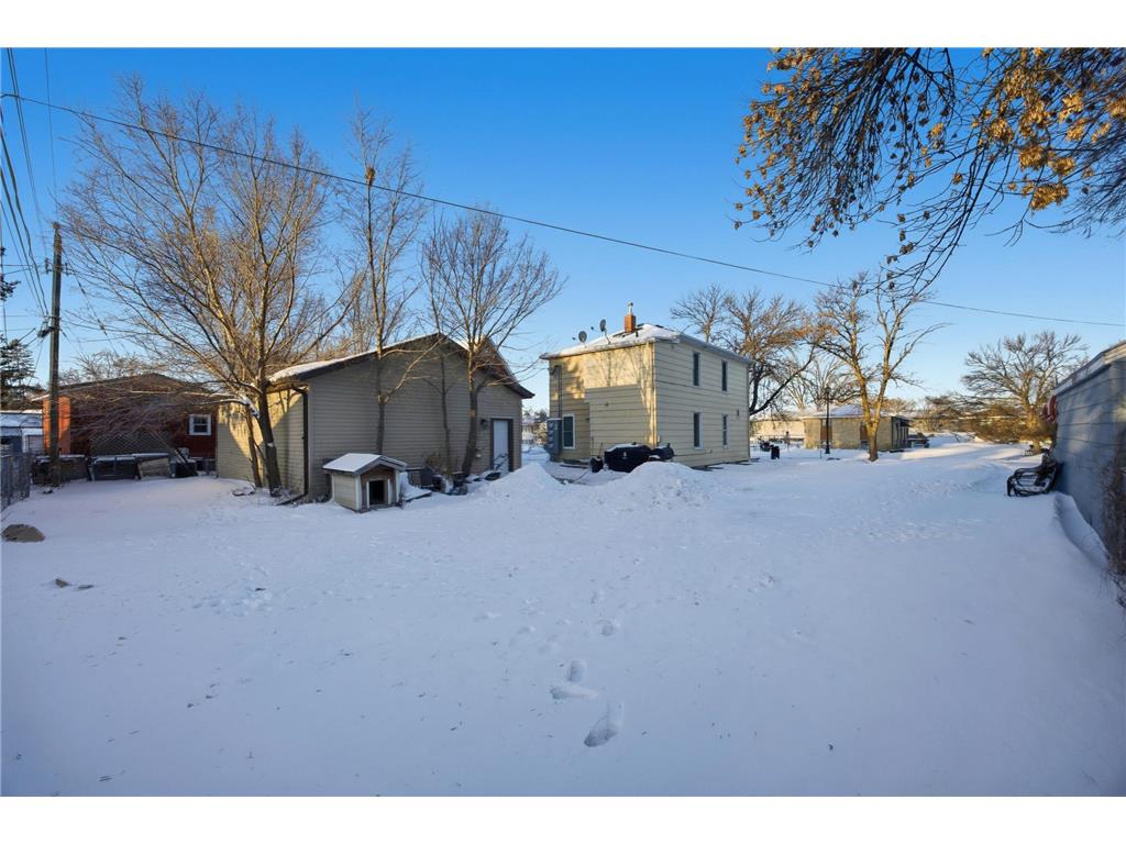 702 21st Street S Fargo ND 58103 7015520 image4