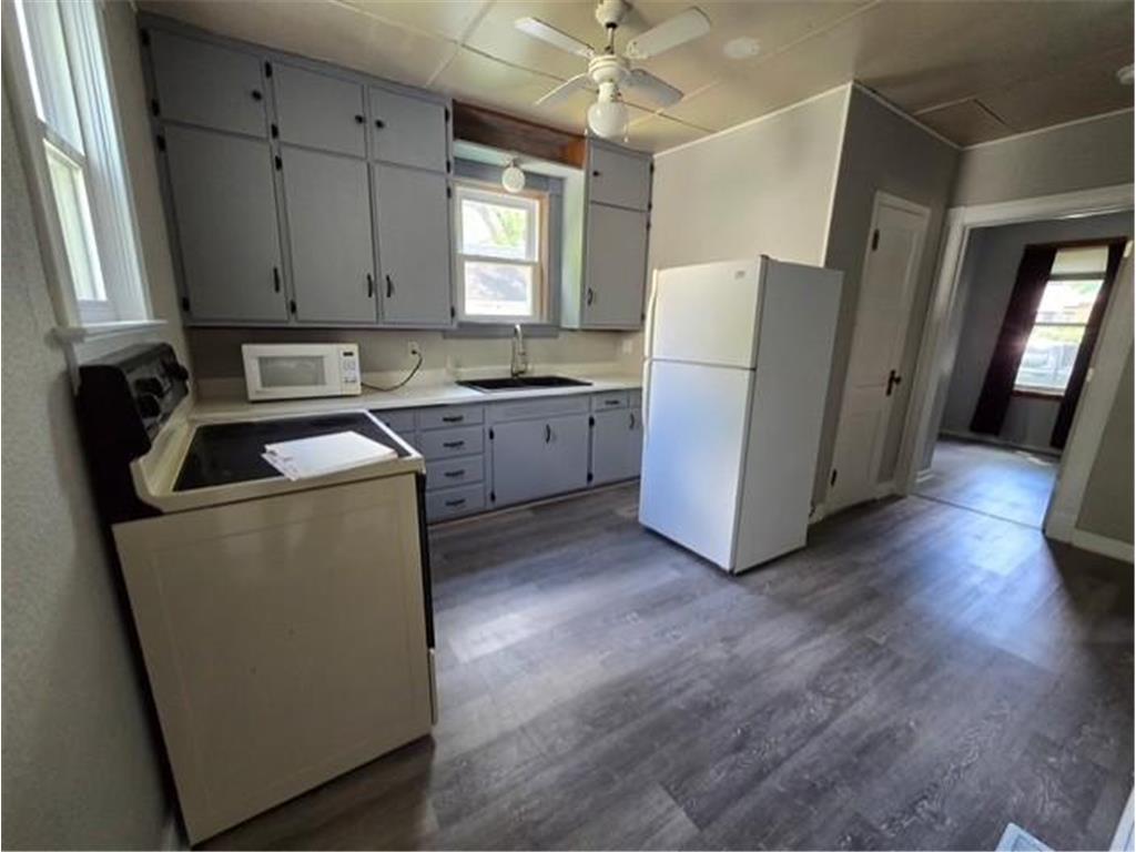 702 3rd Avenue Mountain Lake MN 56159 7081384 image13