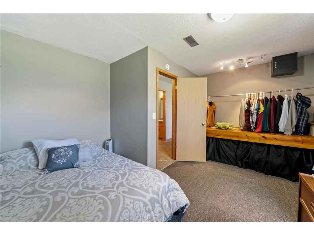 702 4th Avenue SW Isanti MN 55040 7073828 image15
