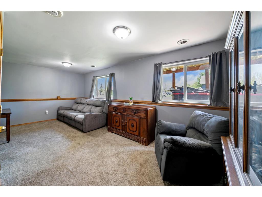 702 4th Avenue SW Isanti MN 55040 7073828 image18