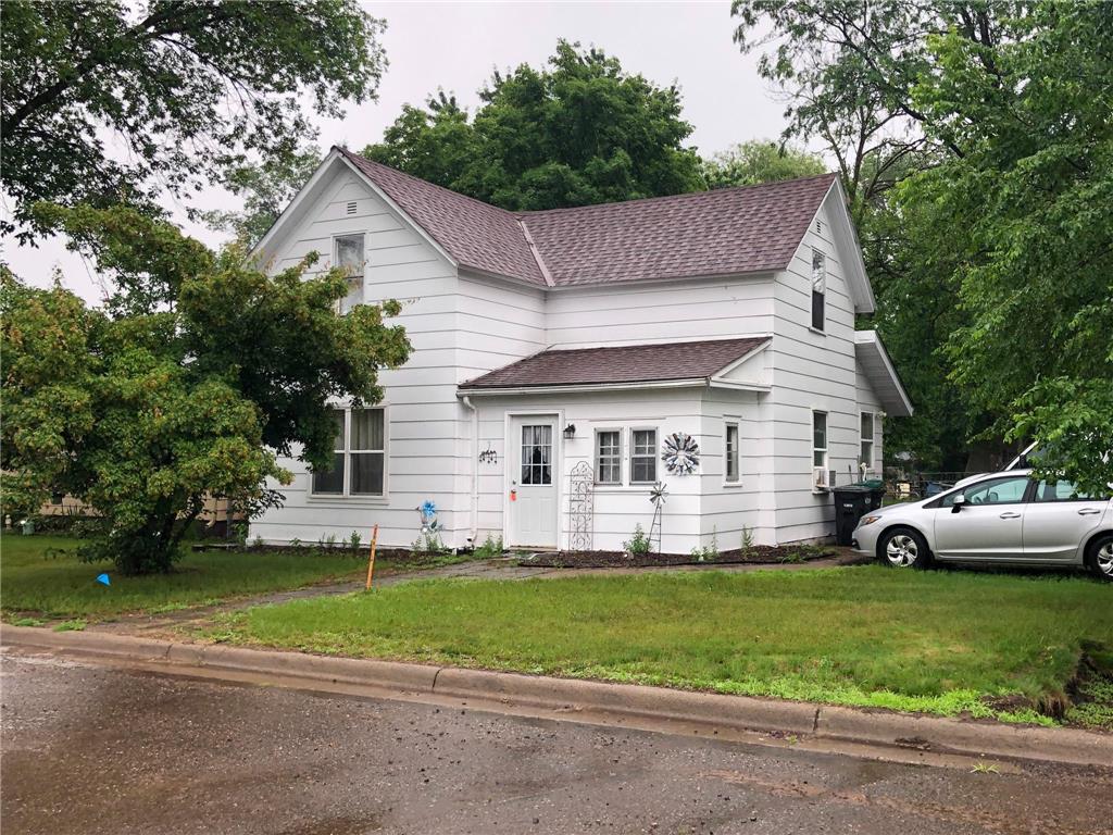 702 4th Street NE Little Falls MN 56345 6746364 image1