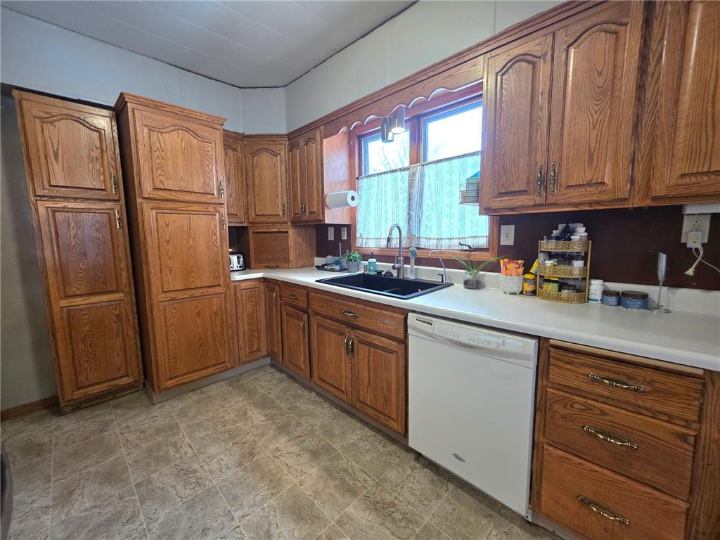 702 4th Street SE Pipestone MN 56164 7010577 image7
