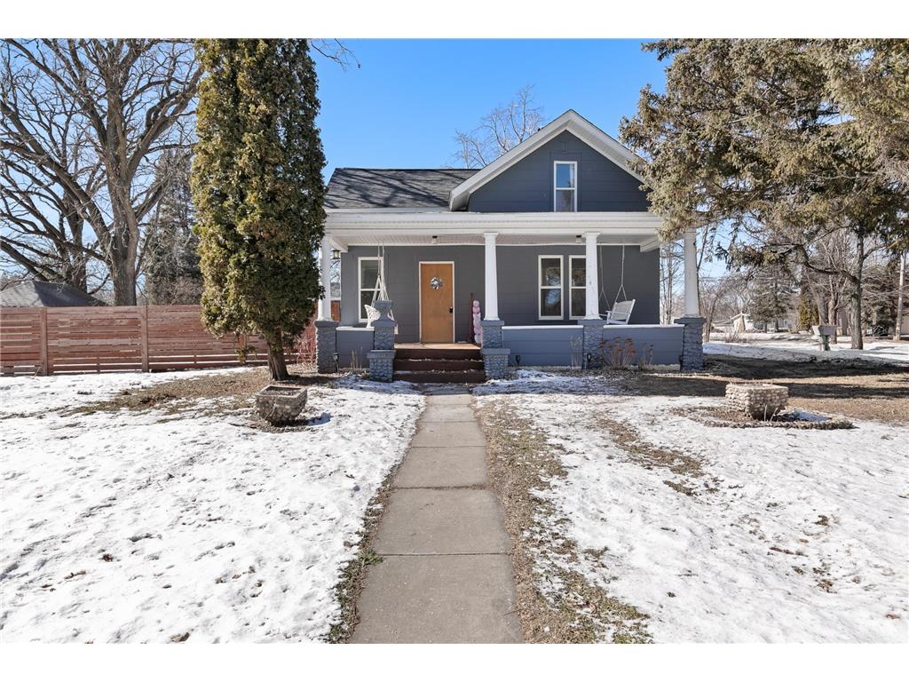 702 4th Street SW Little Falls MN 56345 7025466 image2