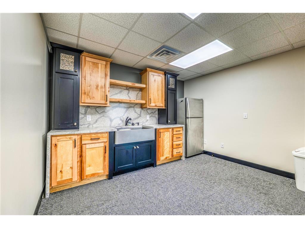 702 5th Street NW Bemidji MN 56601 6786371 image8