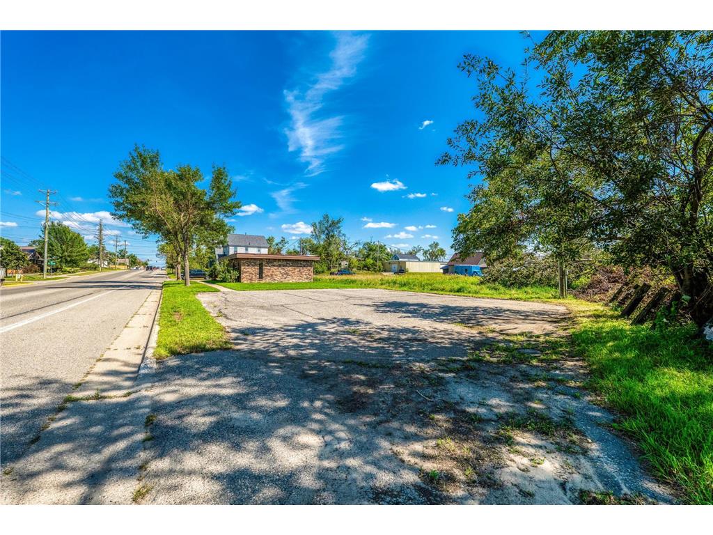 702 5th Street NW Bemidji MN 56601 6801872 image17