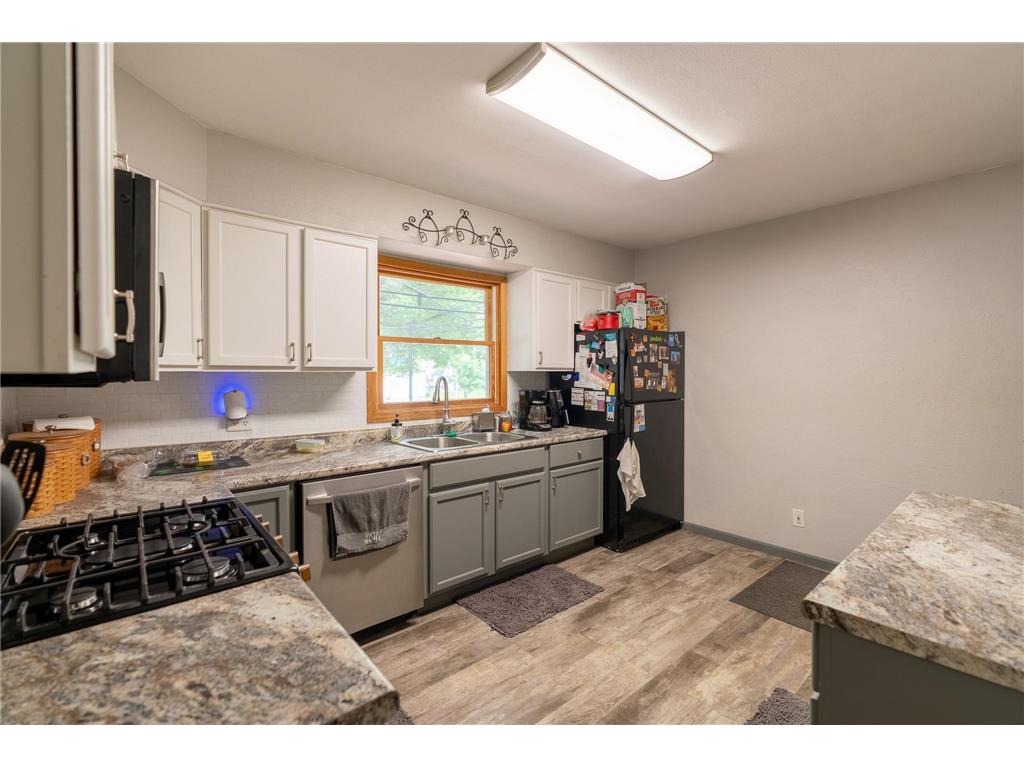 702 9th Avenue S Saint James MN 56081 7003814 image11