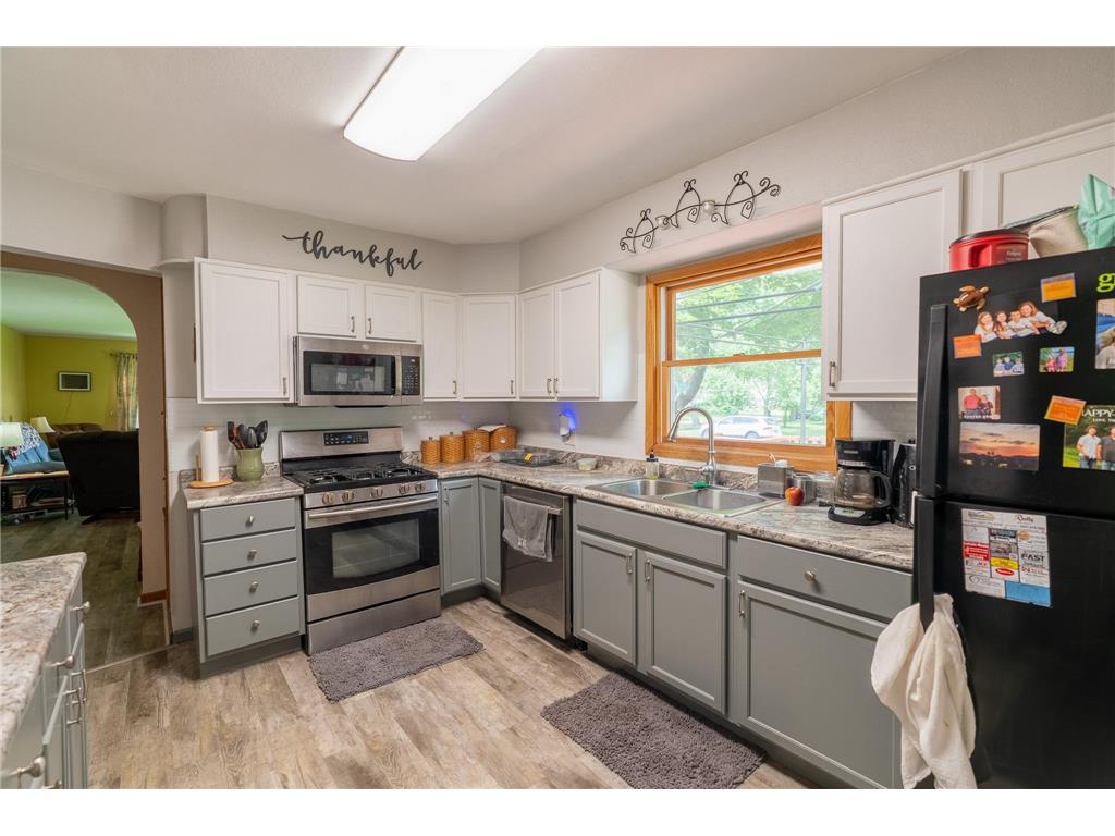 702 9th Avenue S Saint James MN 56081 7003814 image12