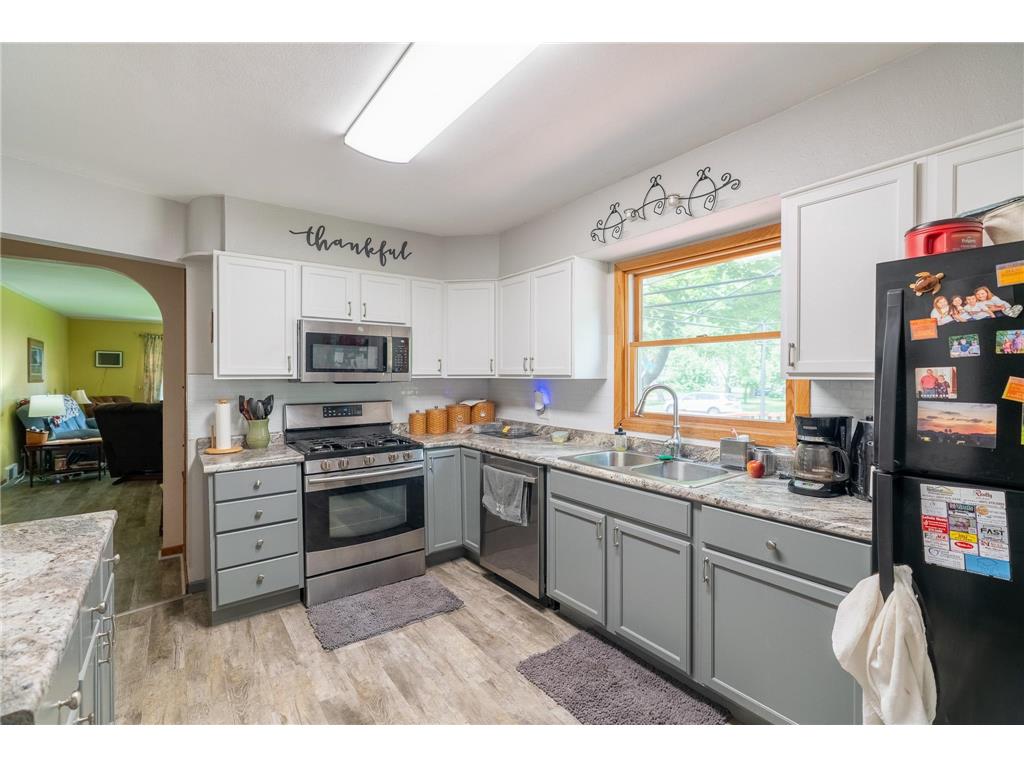 702 9th Avenue S Saint James MN 56081 7003814 image13