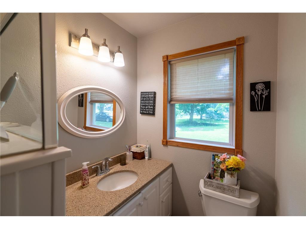 702 9th Avenue S Saint James MN 56081 7003814 image14