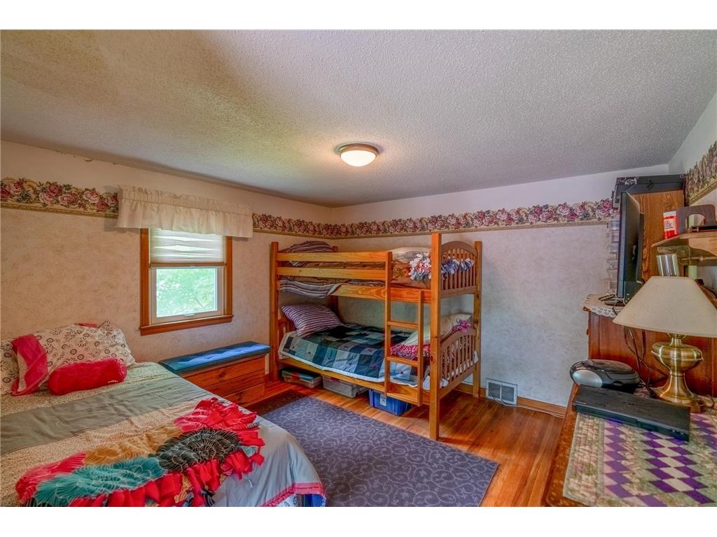 702 9th Avenue S Saint James MN 56081 7003814 image18