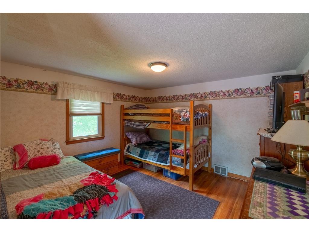 702 9th Avenue S Saint James MN 56081 7003814 image19