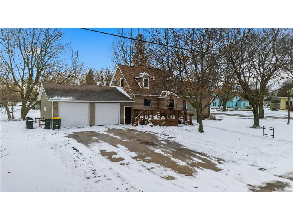 702 9th Avenue S Saint James MN 56081 7003814 image2