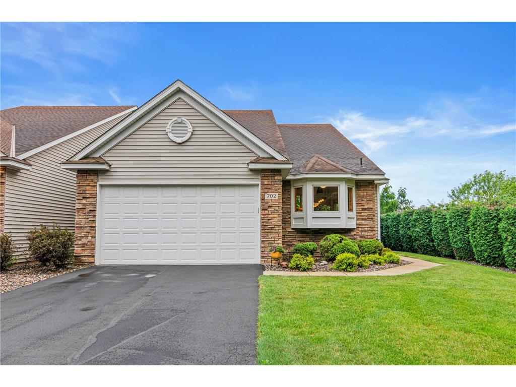 702 Crescent Curve White Bear Twp MN 55127 7102639 image1