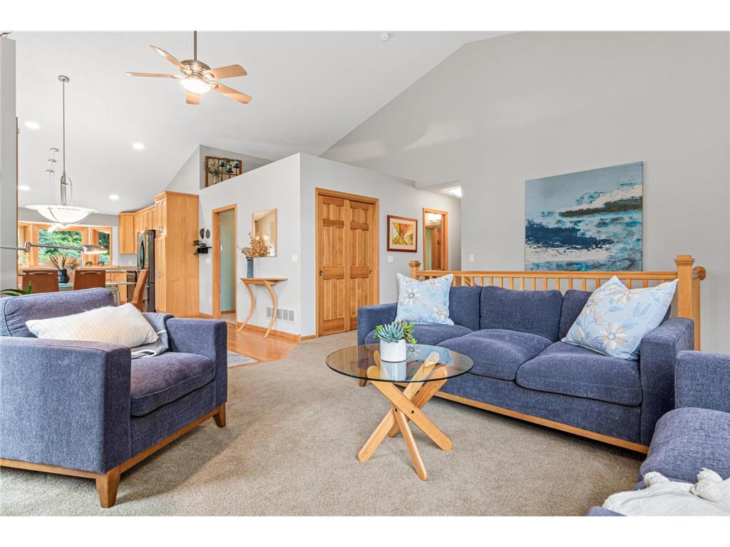 702 Crescent Curve White Bear Twp MN 55127 7102639 image13