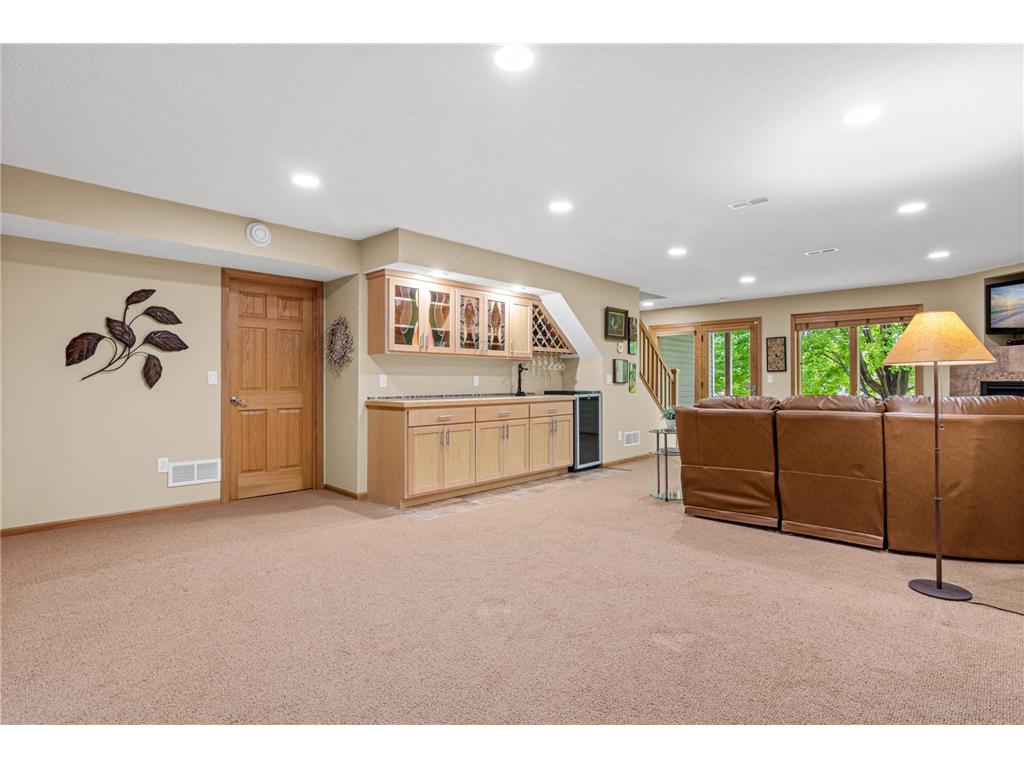 702 Crescent Curve White Bear Twp MN 55127 7102639 image22