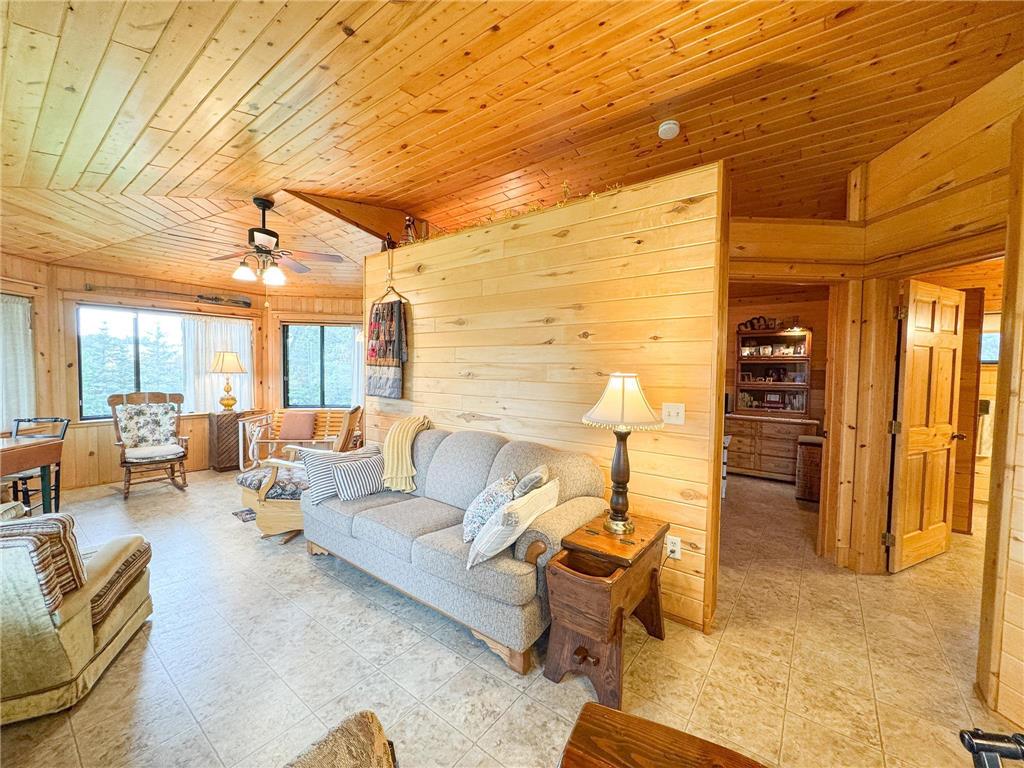 702 E Beech Avenue Fergus Falls MN 56537 7018664 image3