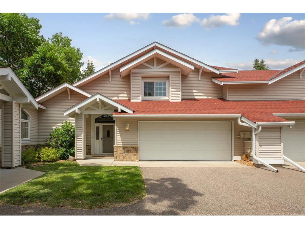 702 E Nicollet Boulevard Burnsville MN 55337 6564832 image1