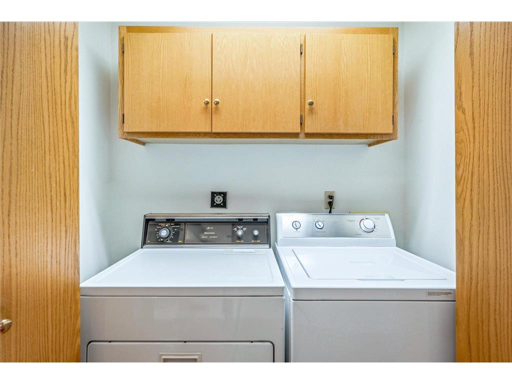 702 E Nicollet Boulevard Burnsville MN 55337 7051002 image20