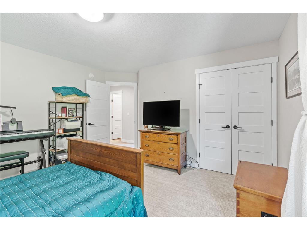 702 Eastland Avenue SE New Prague MN 56071 7054699 image49