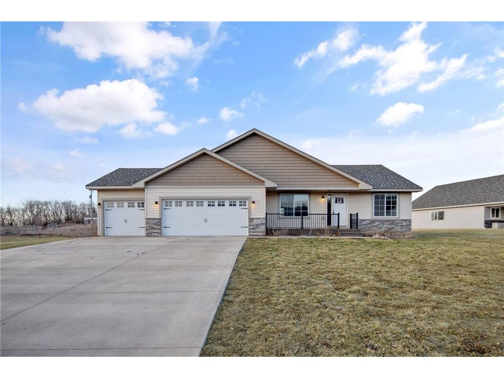 702 Hilltop Lane Saint Croix Falls WI 54024 6687216 image1